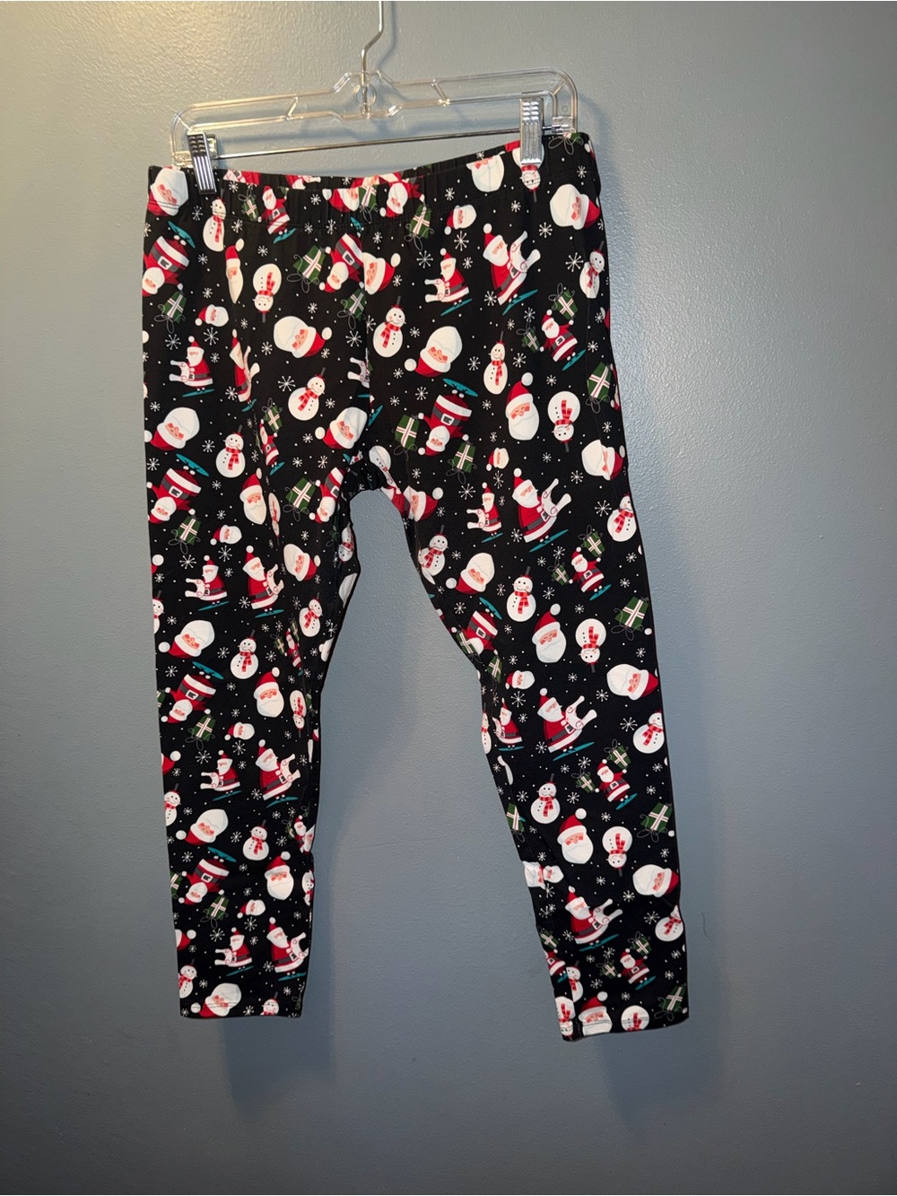 No Boundaries Black Holiday Santa & Snowman Print Leggings